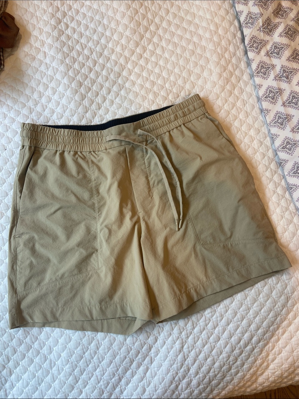 Lululemin Women’s Khaki Performance Drawstring Shorts